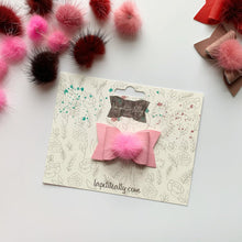 Charger l'image dans la galerie, Boucle pompon rose