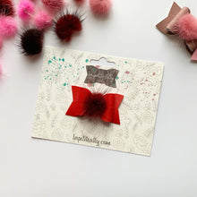 Charger l'image dans la galerie, Boucle pompon rouge