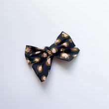 Charger l'image dans la galerie, Bouclette Léopard rose