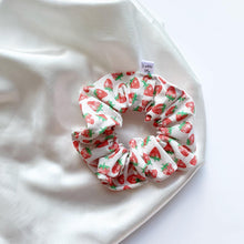 Charger l'image dans la galerie, Bouclette champ de fraises