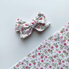 Charger l'image dans la galerie, Karine