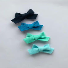 Charger l'image dans la galerie, Feutrine bleu