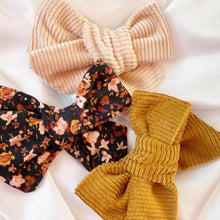 Charger l'image dans la galerie, Bouclette Léa-Jeanne