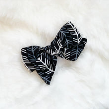 Charger l'image dans la galerie, Bouclette Emilie