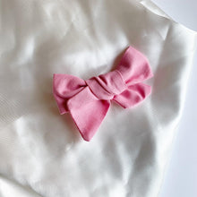 Charger l'image dans la galerie, Bouclette rose bonbon