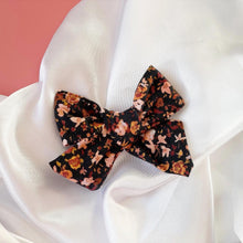 Charger l'image dans la galerie, Bouclette Léa-Jeanne