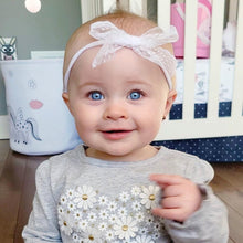 Charger l'image dans la galerie, Dentelle blanche